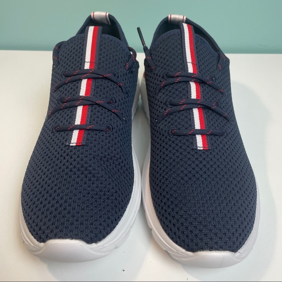 TOMMY Sneakers - Picture 3 of 8